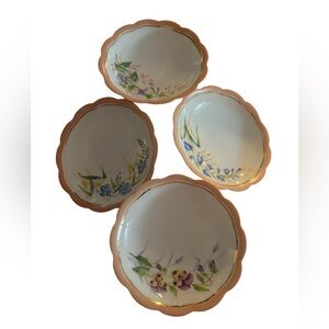 H&C (4) Porcelain Small Bowls Peach Scallop Gold Tone Trim Floral 4.75”x1”deep